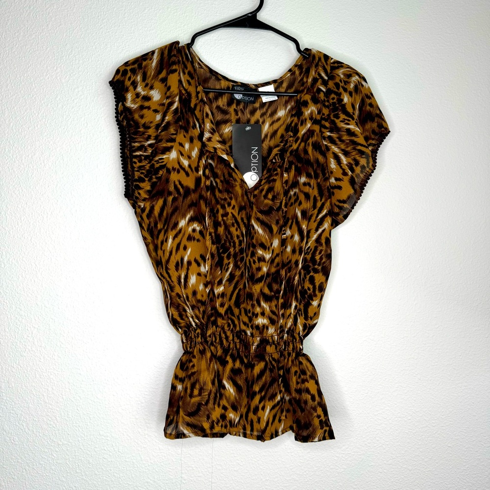 Y2K cheetah print blouse